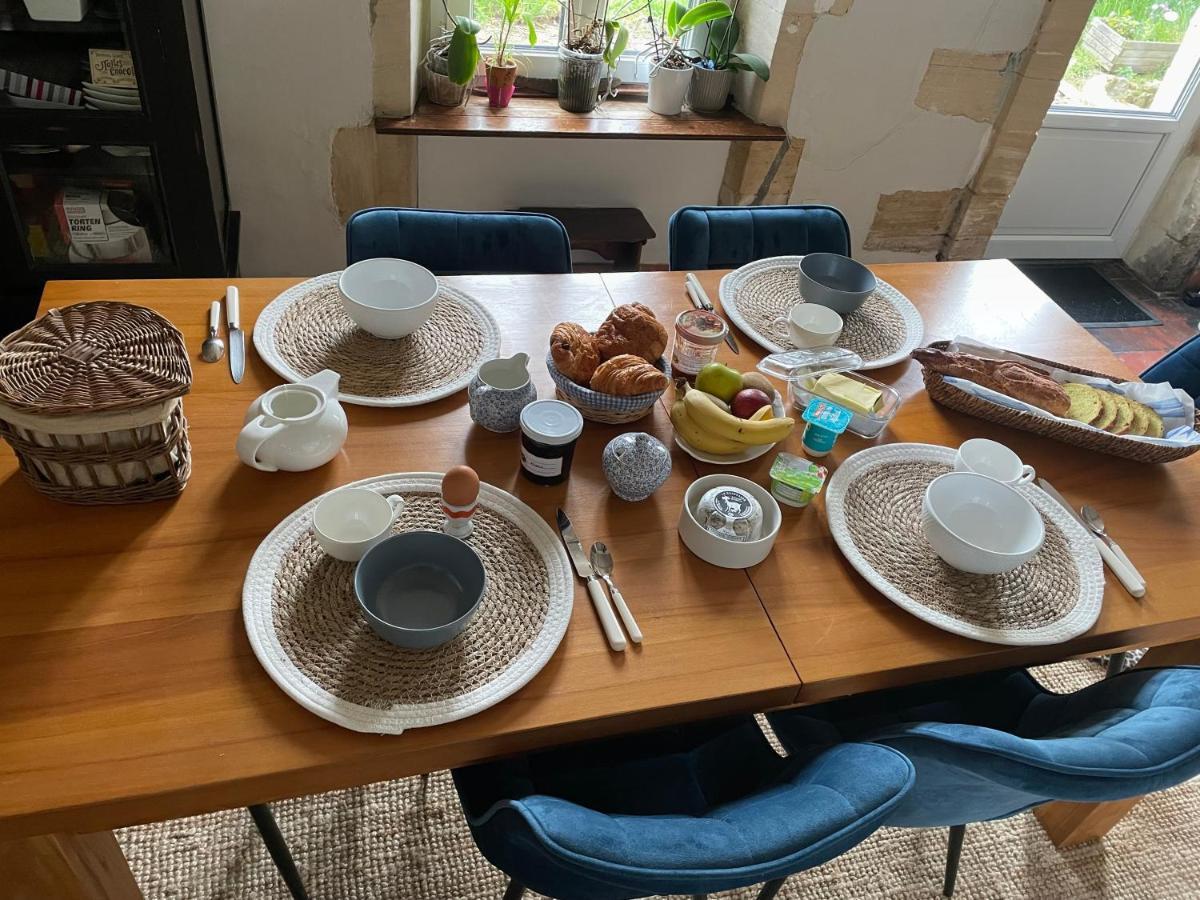 Le Doux Refuge Bed & Breakfast Esquay-sur-Seulles Luaran gambar